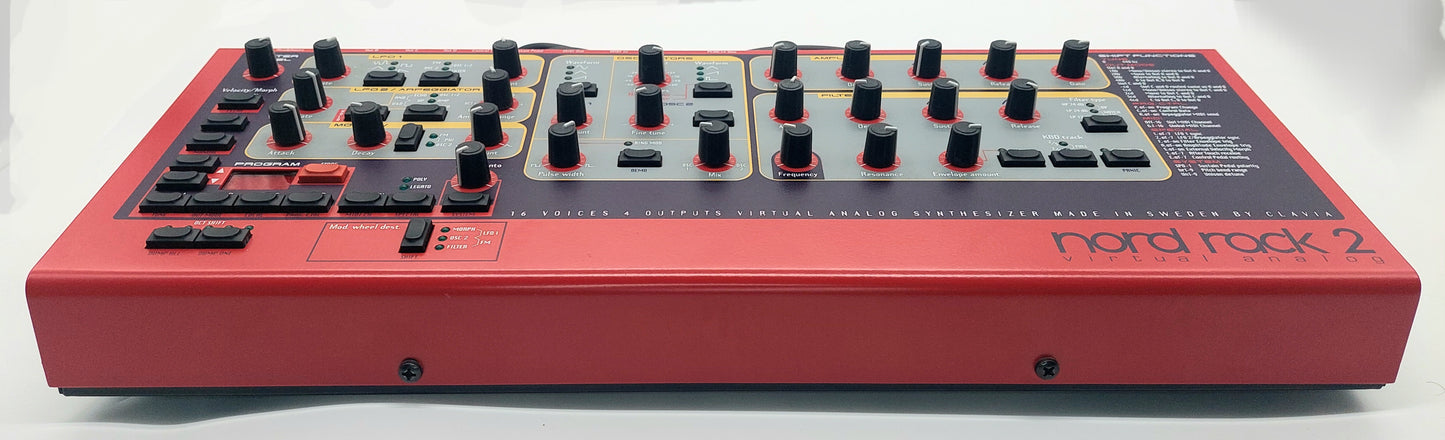 Nord Rack 2 | Synthétiseur analogique virtuel en rack 16 voix